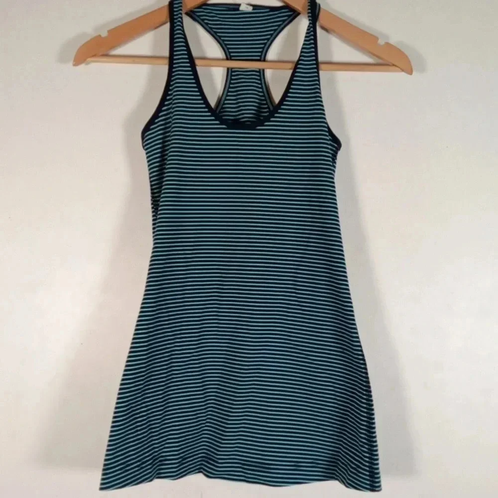 Lululemon Racerback tank top size4 women - Picture 2 of 6
